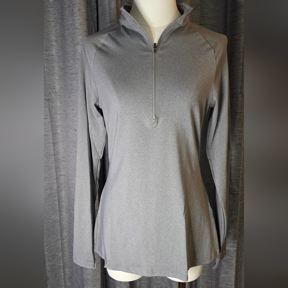 Women's Gray Long Sleeve Top